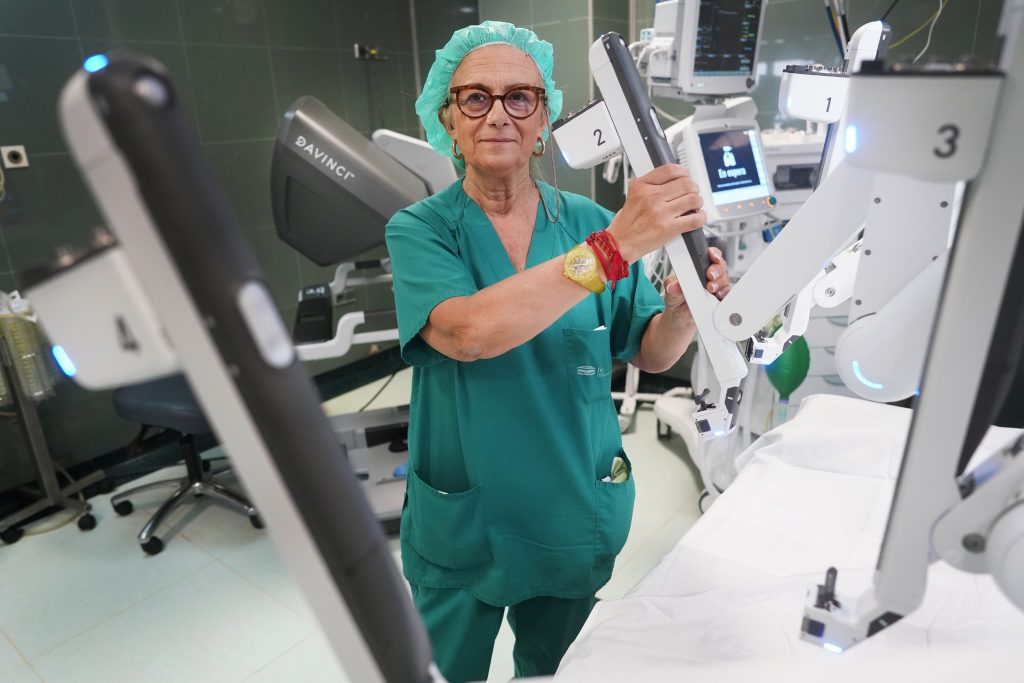 Ana Arbona, supervisora quirófano IVO